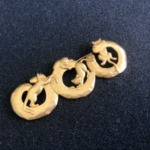 JJ: Jonette Jewelry gold cat pin